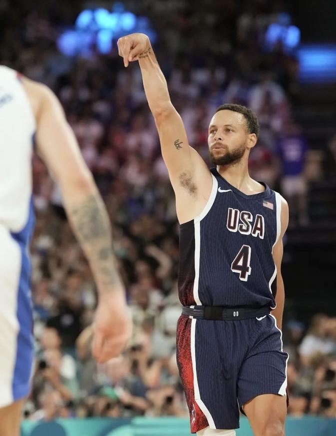  库里打掘金季后赛的数据 