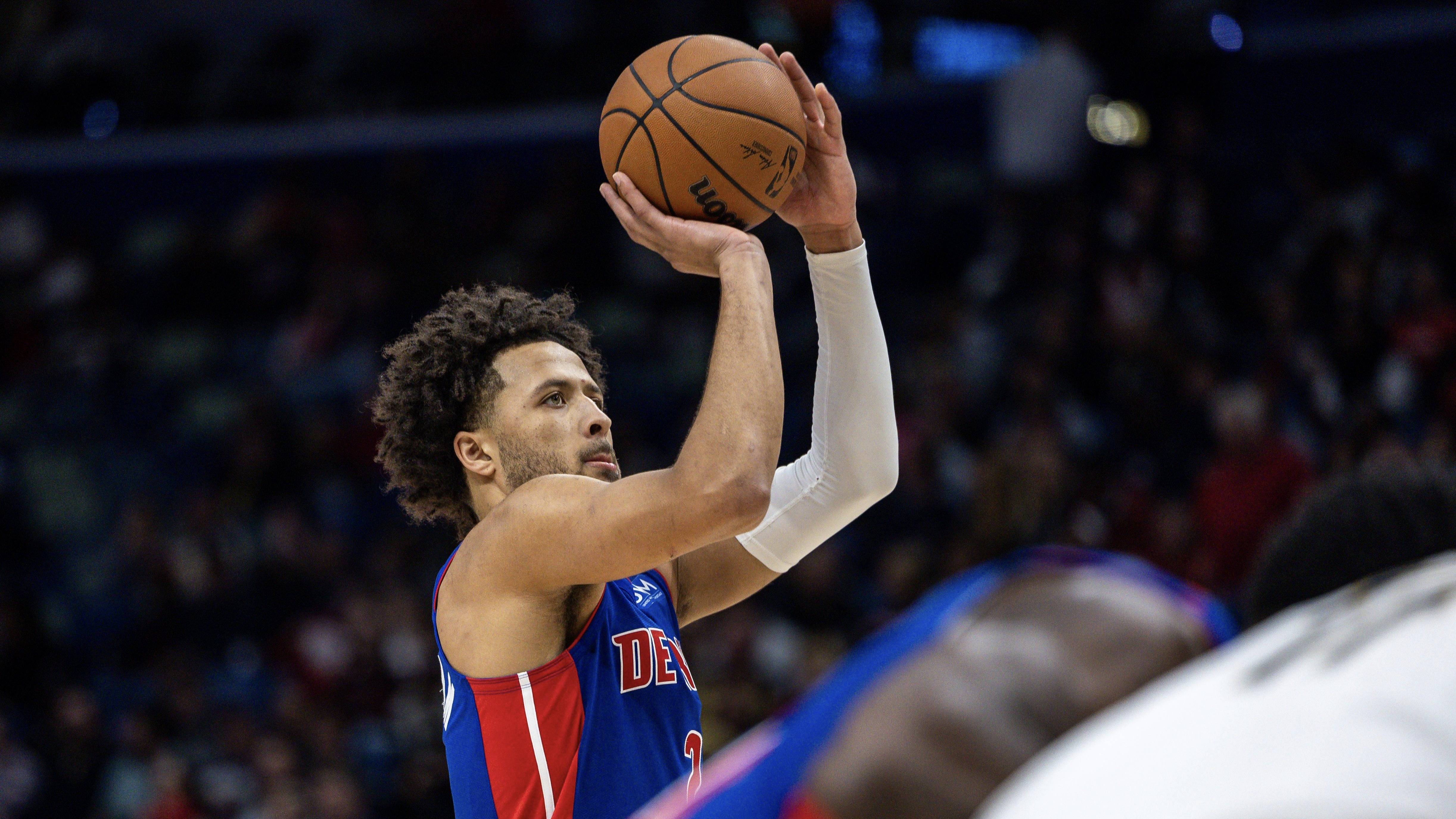  穆古鲁扎遭遇十二连败，湖人教练面临压力！